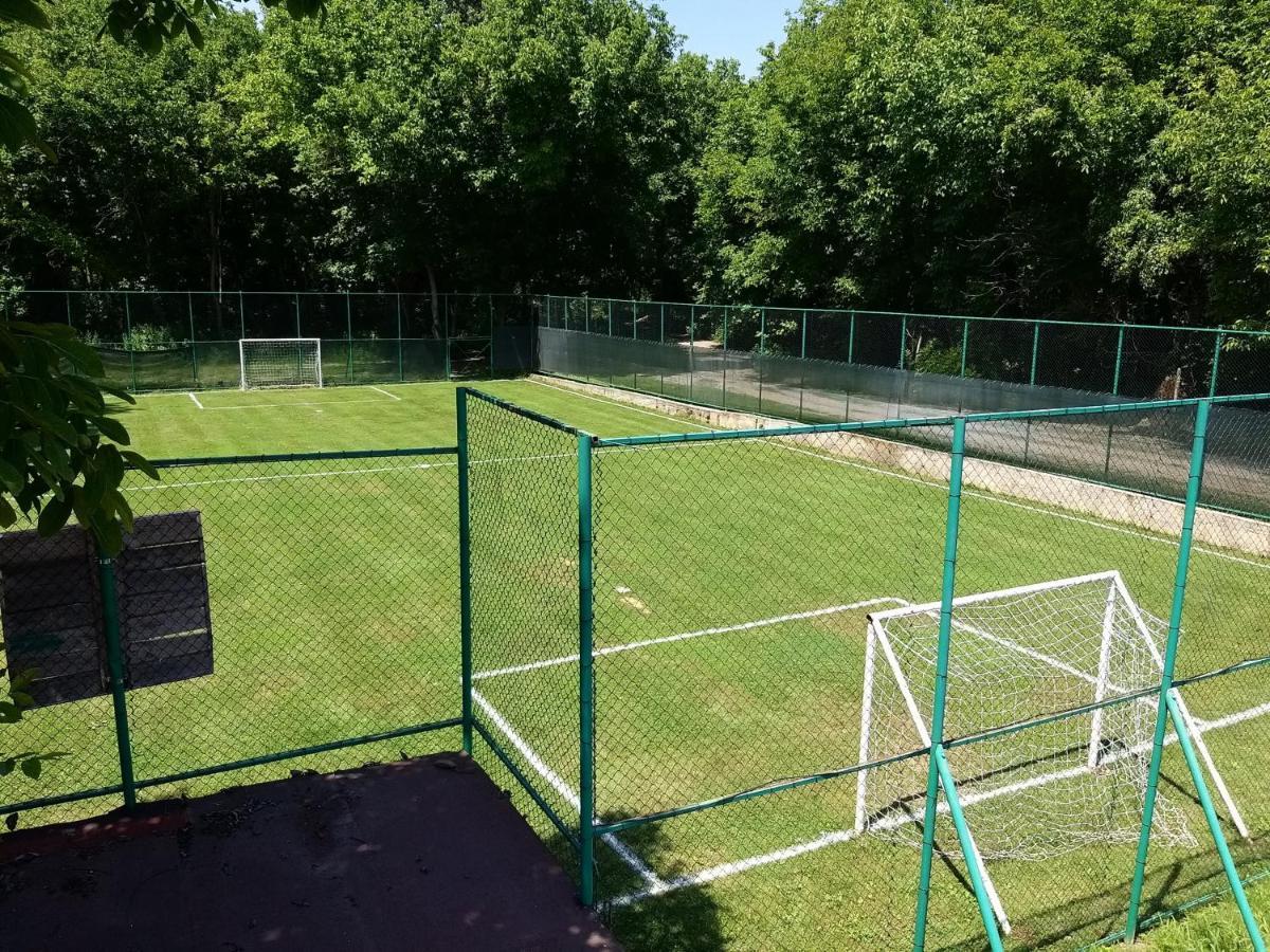 Къща За Гости "Там Край Реката " Slivek Εξωτερικό φωτογραφία