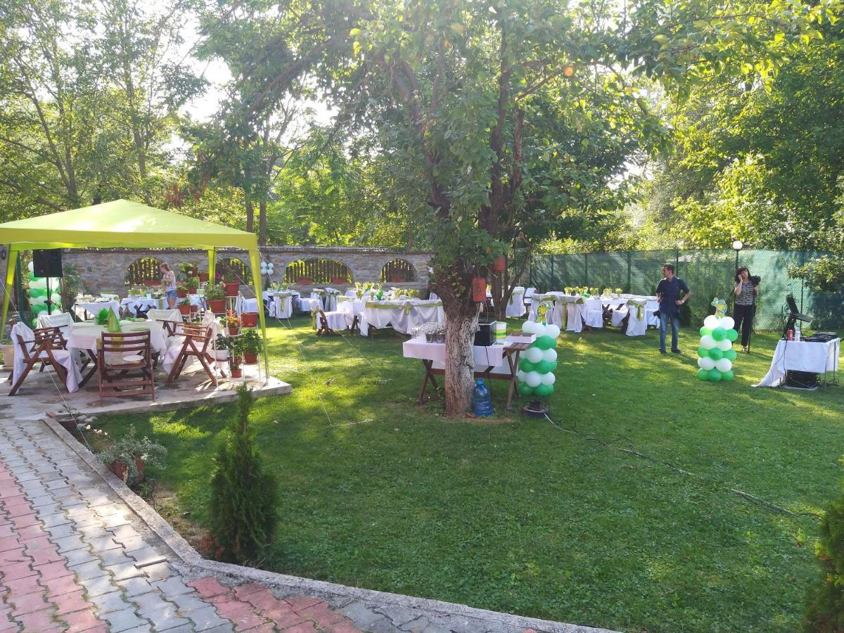 Къща За Гости "Там Край Реката " Slivek Εξωτερικό φωτογραφία